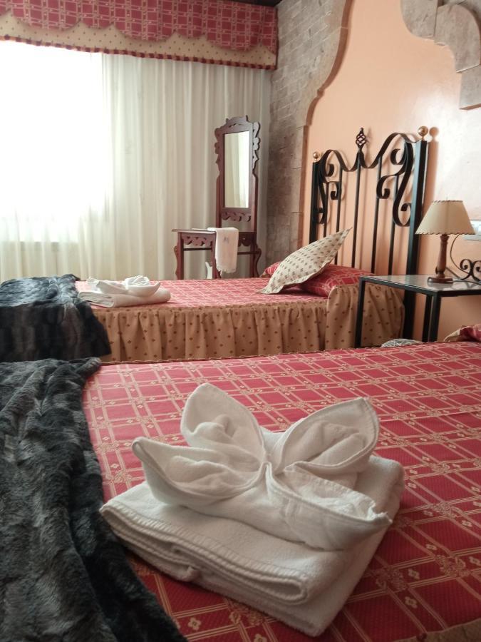 Apartamentos En Castellote El Batan Esterno foto
