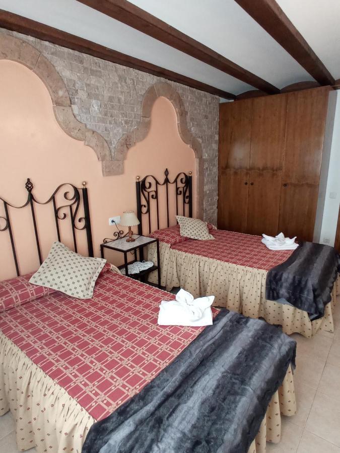 Apartamentos En Castellote El Batan Esterno foto